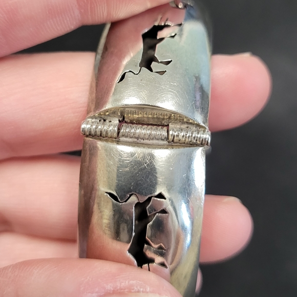 Vintage Mexican sterling silver Picasso bullfight storytelling bracelet EUC! - Picture 7 of 13